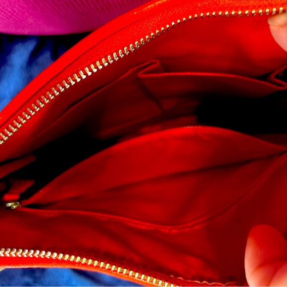 Coach Crossbody- Sunflower - Picture 3 of 5